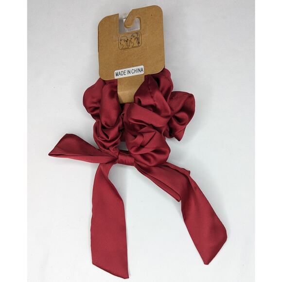 Berry Holiday Red Hair Scrunchie Bow Set Ponytail Holder Accessories - Picture 3 of 4